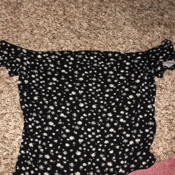 Women’s Crop Top - Picture 2 of 4